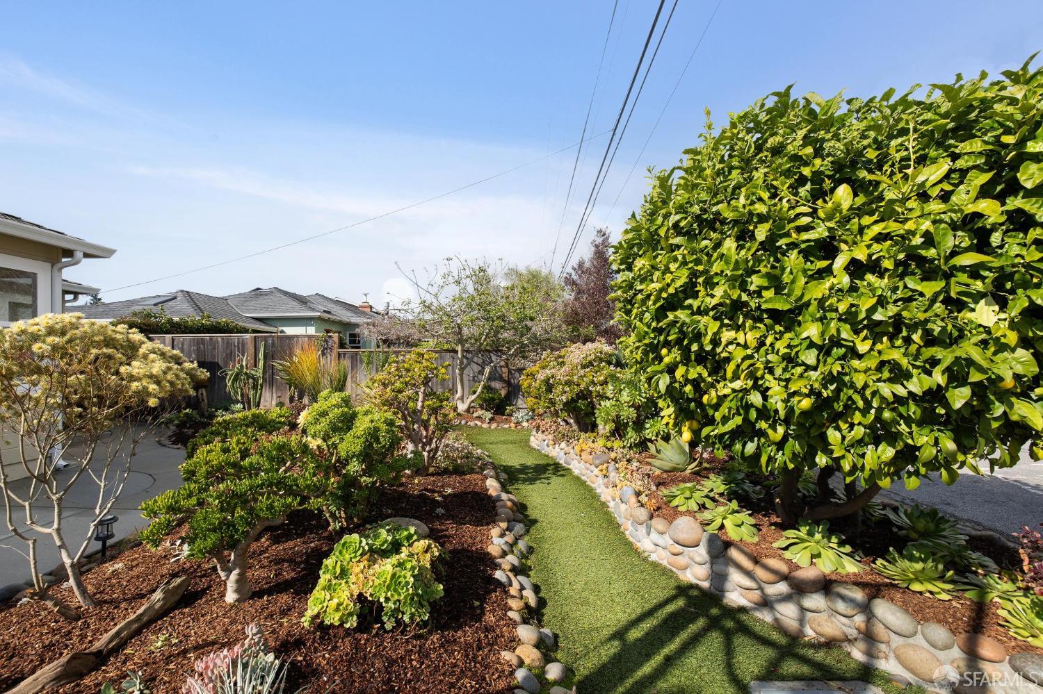 321 Alta Vista Drive