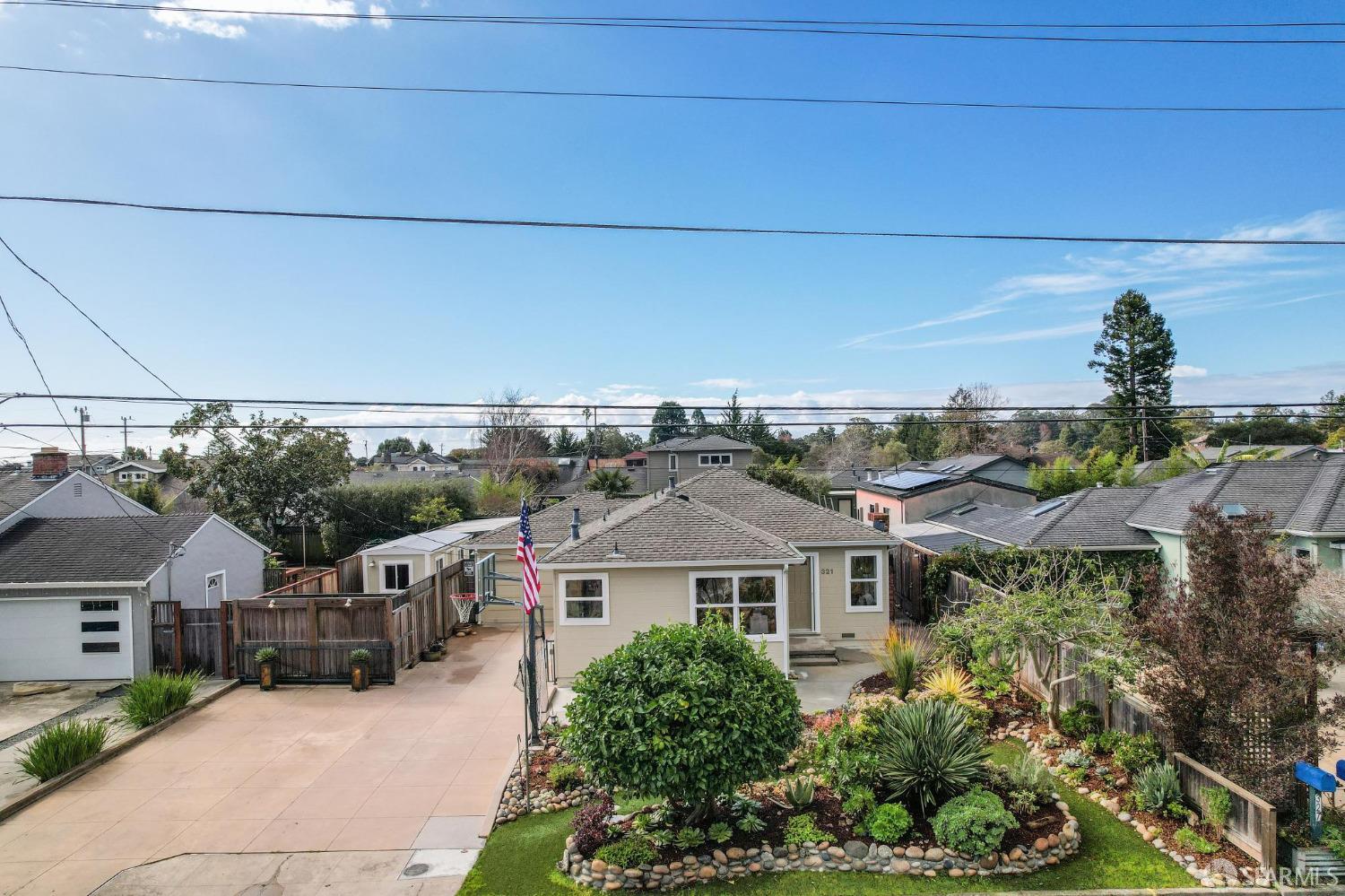 321 Alta Vista Drive