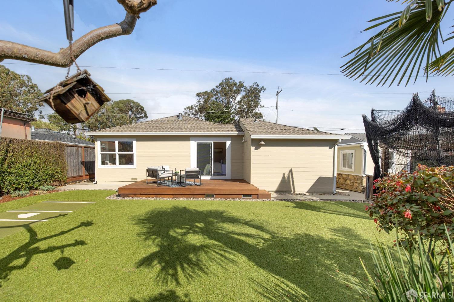 321 Alta Vista Drive