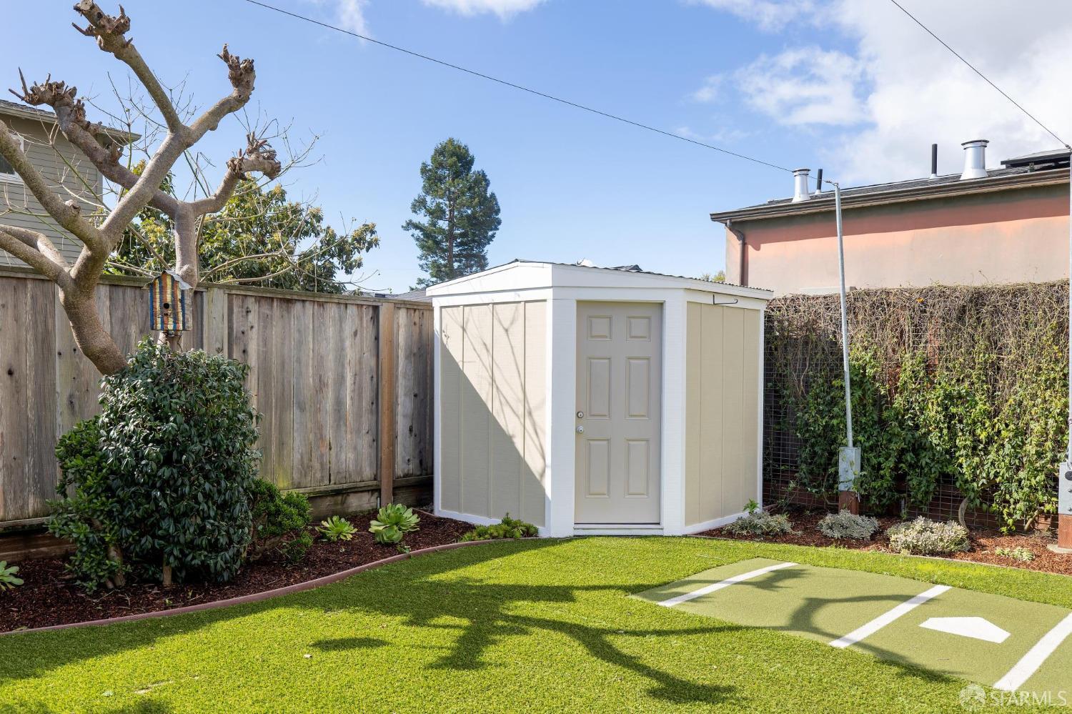 321 Alta Vista Drive