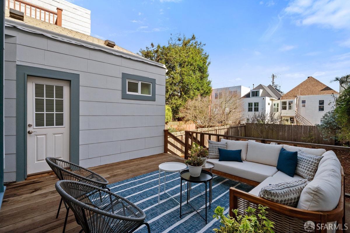 264 3rd Avenue