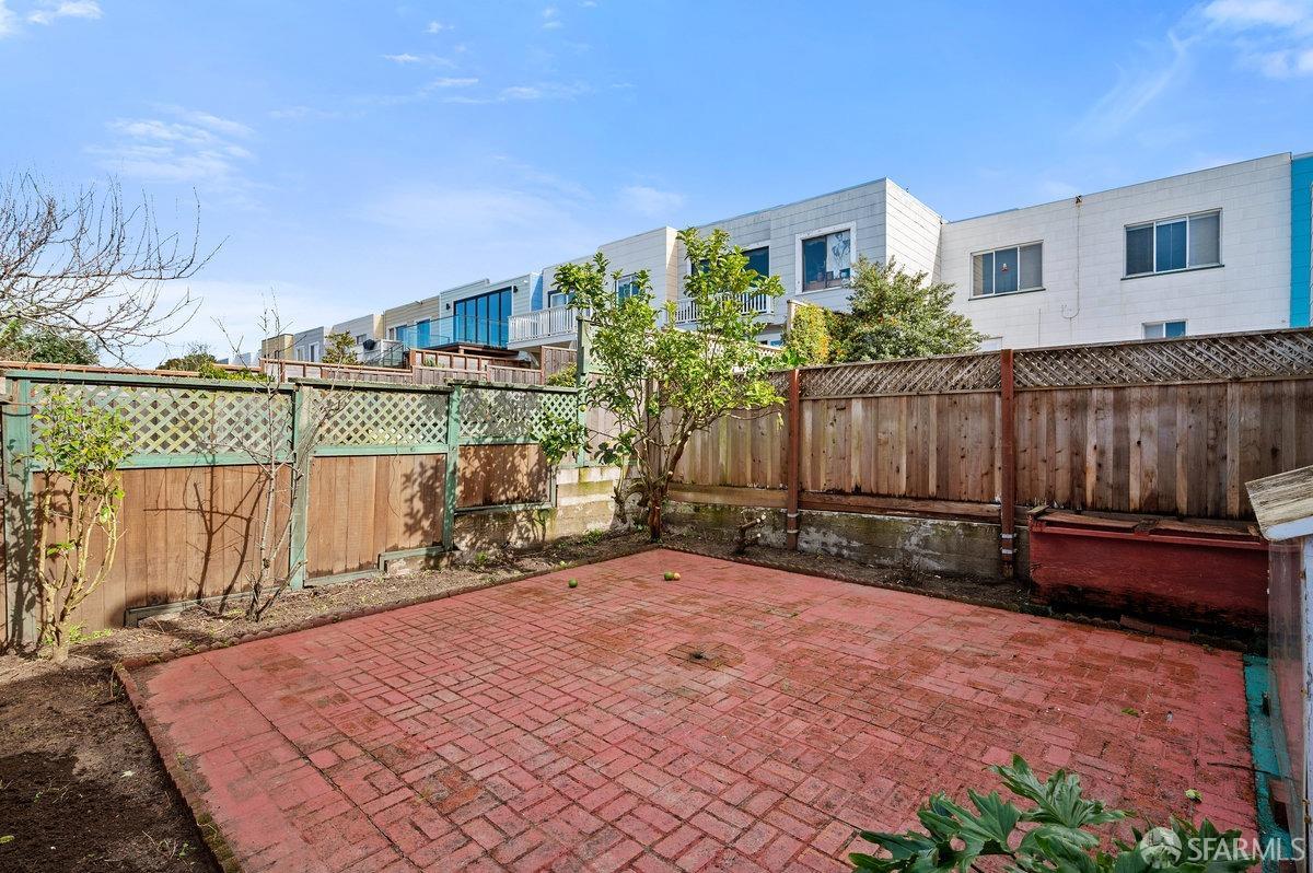 3224 Moraga Street