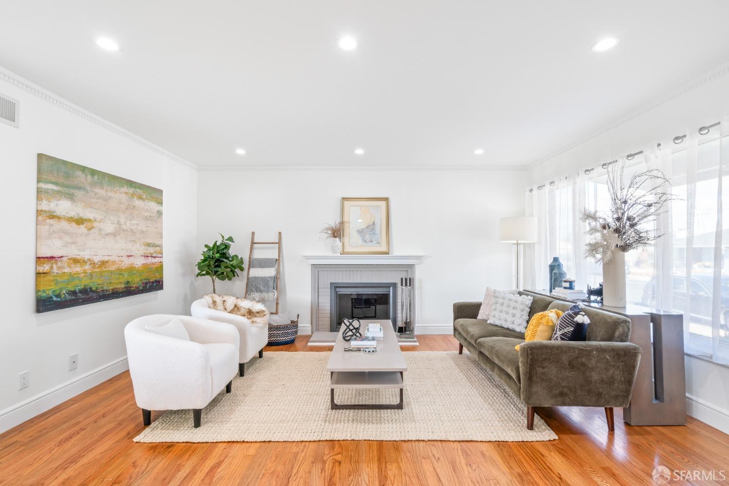 641 Del Monte Avenue