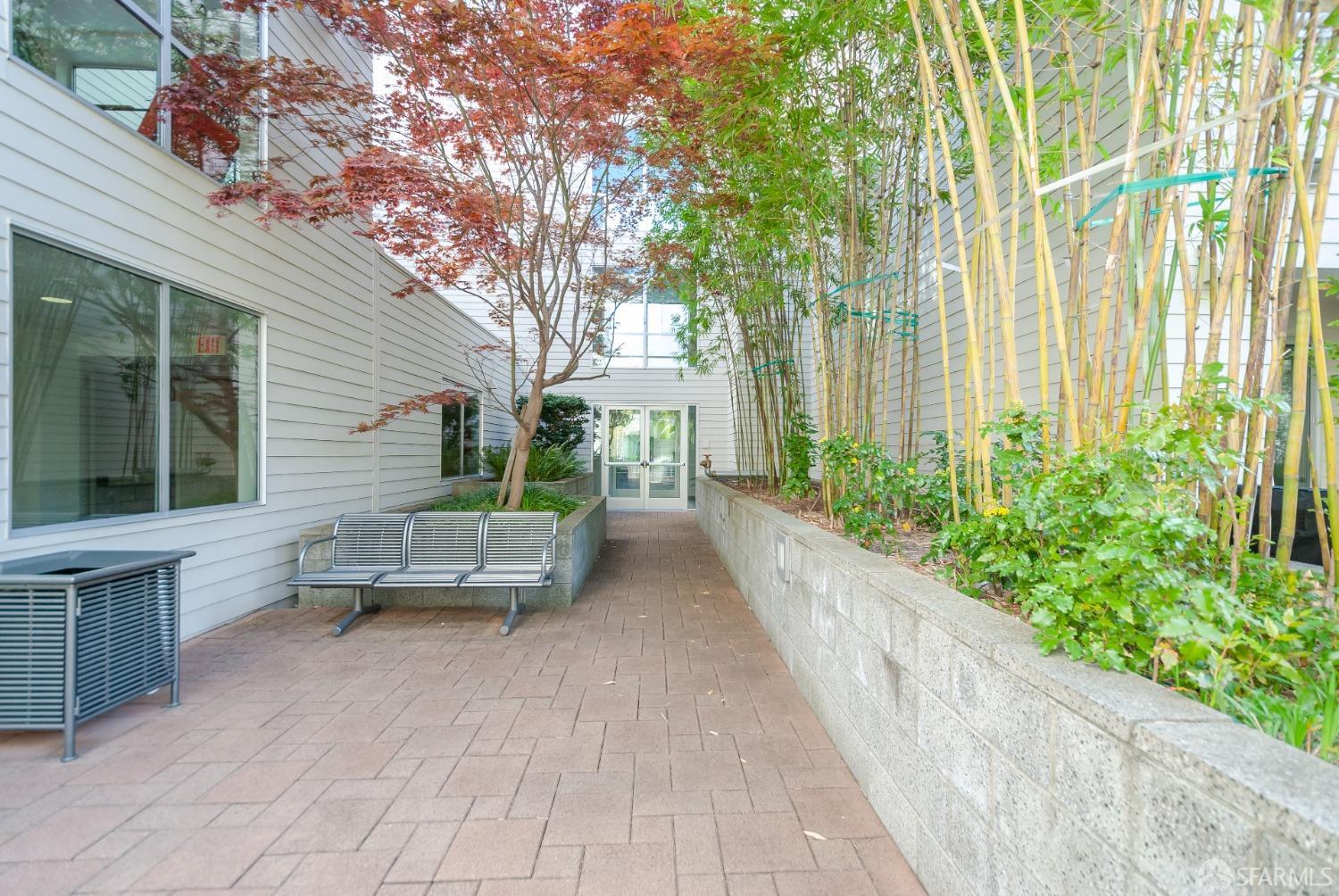 1655 N California Boulevard # 319