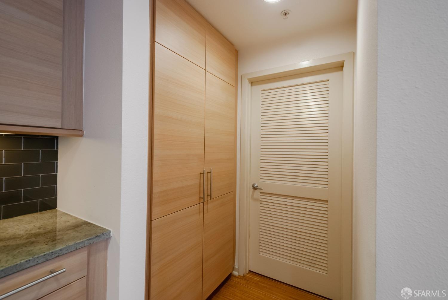 1655 N California Boulevard # 319