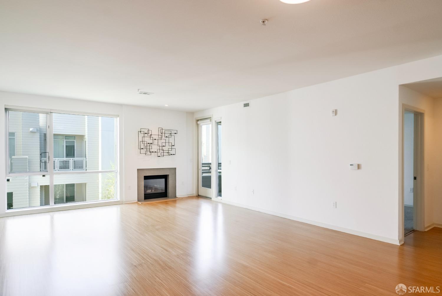 1655 N California Boulevard # 319