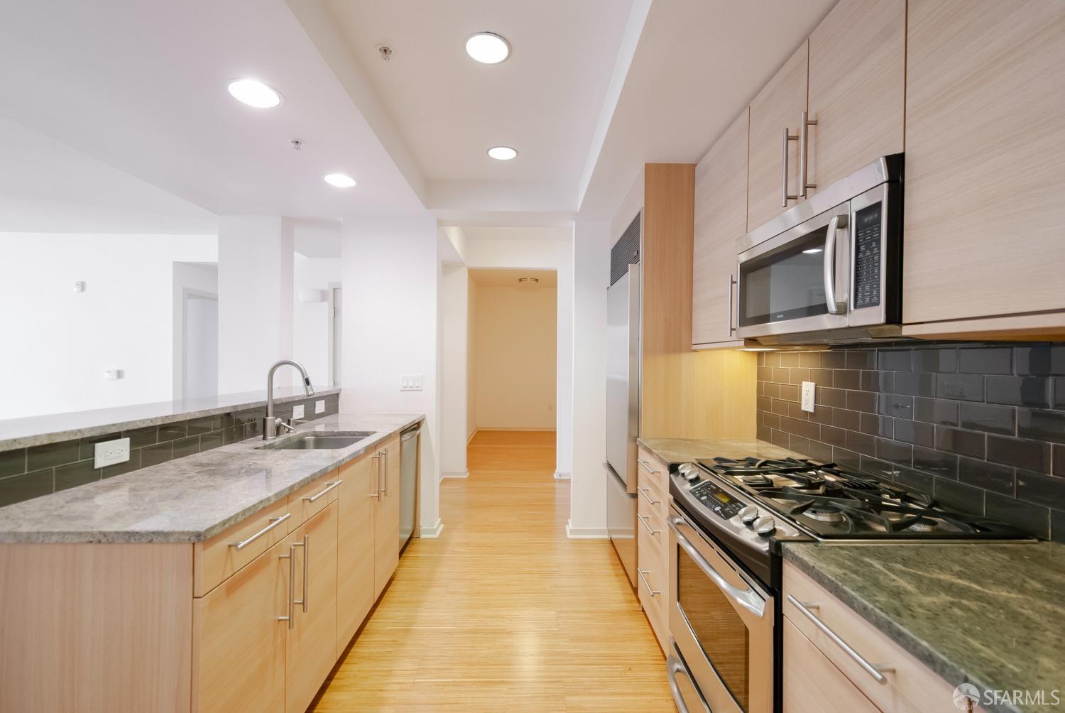 1655 N California Boulevard # 319