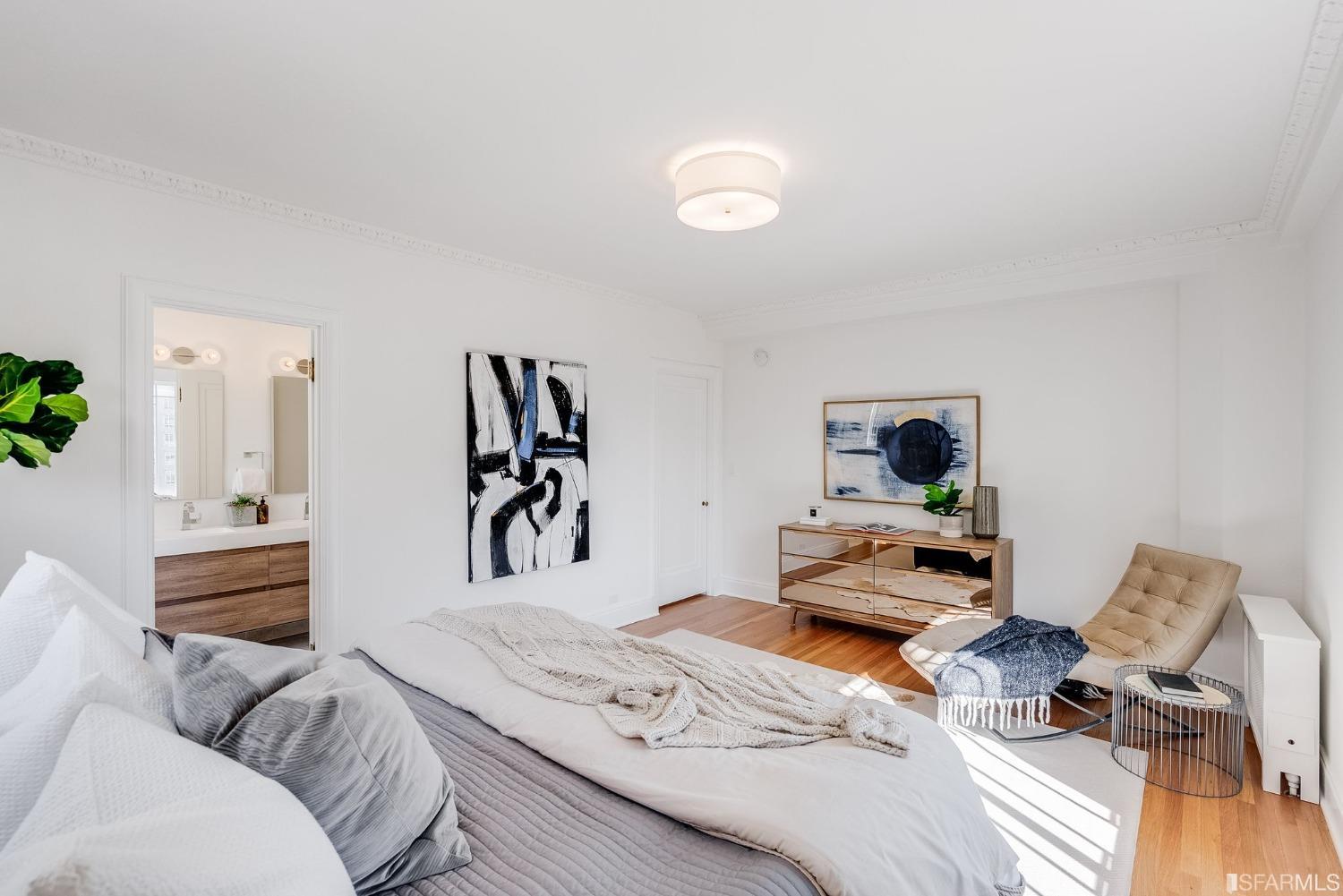 244 Lakeside Drive # 17