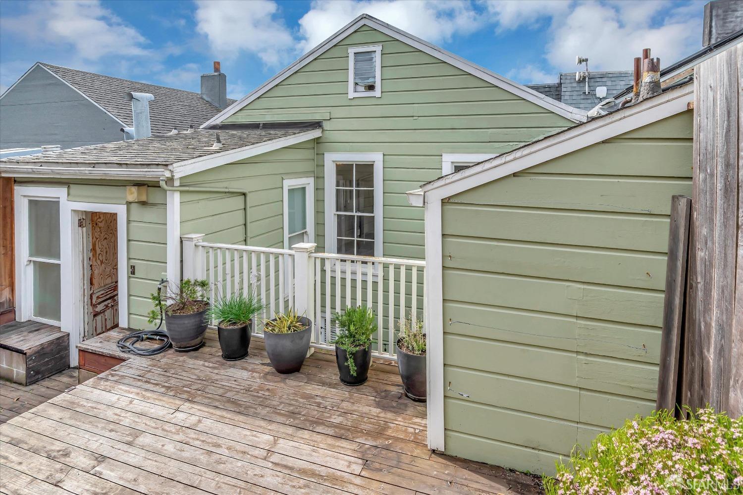 95 Coleridge Street