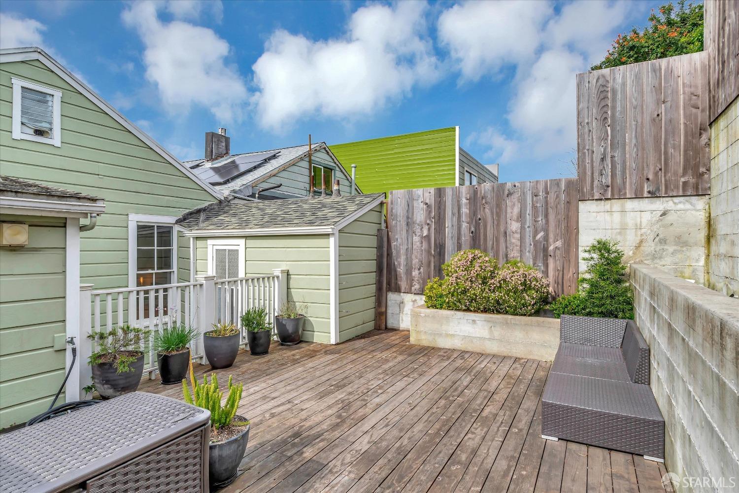 95 Coleridge Street