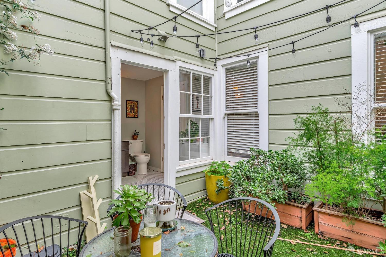 95 Coleridge Street