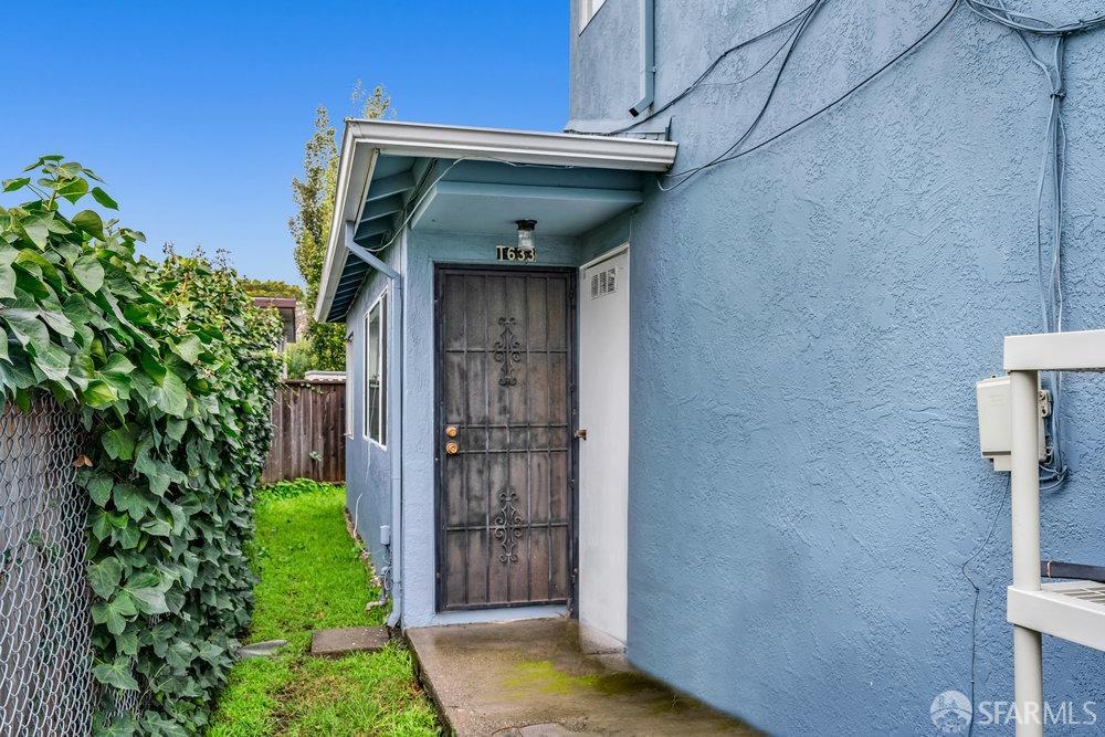 1631 Julia Street