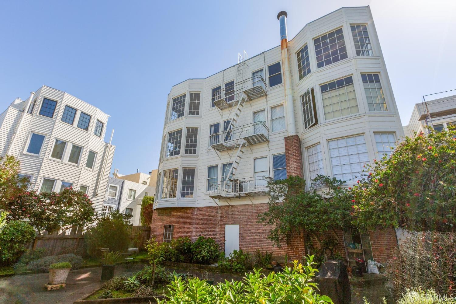 2230 Francisco Street # 109