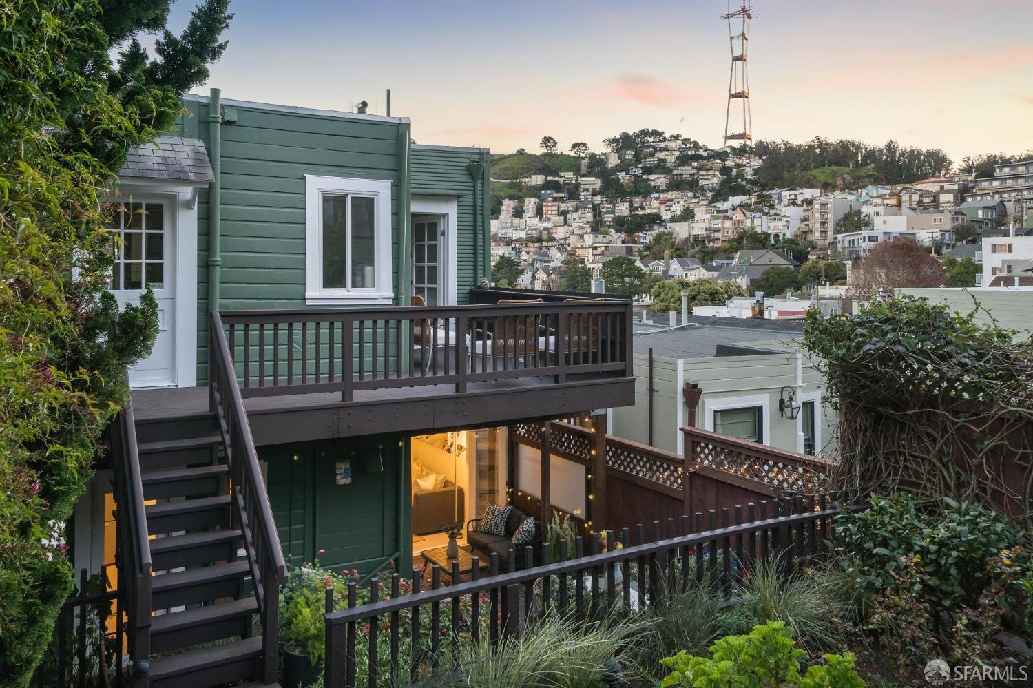 76 Saturn Street