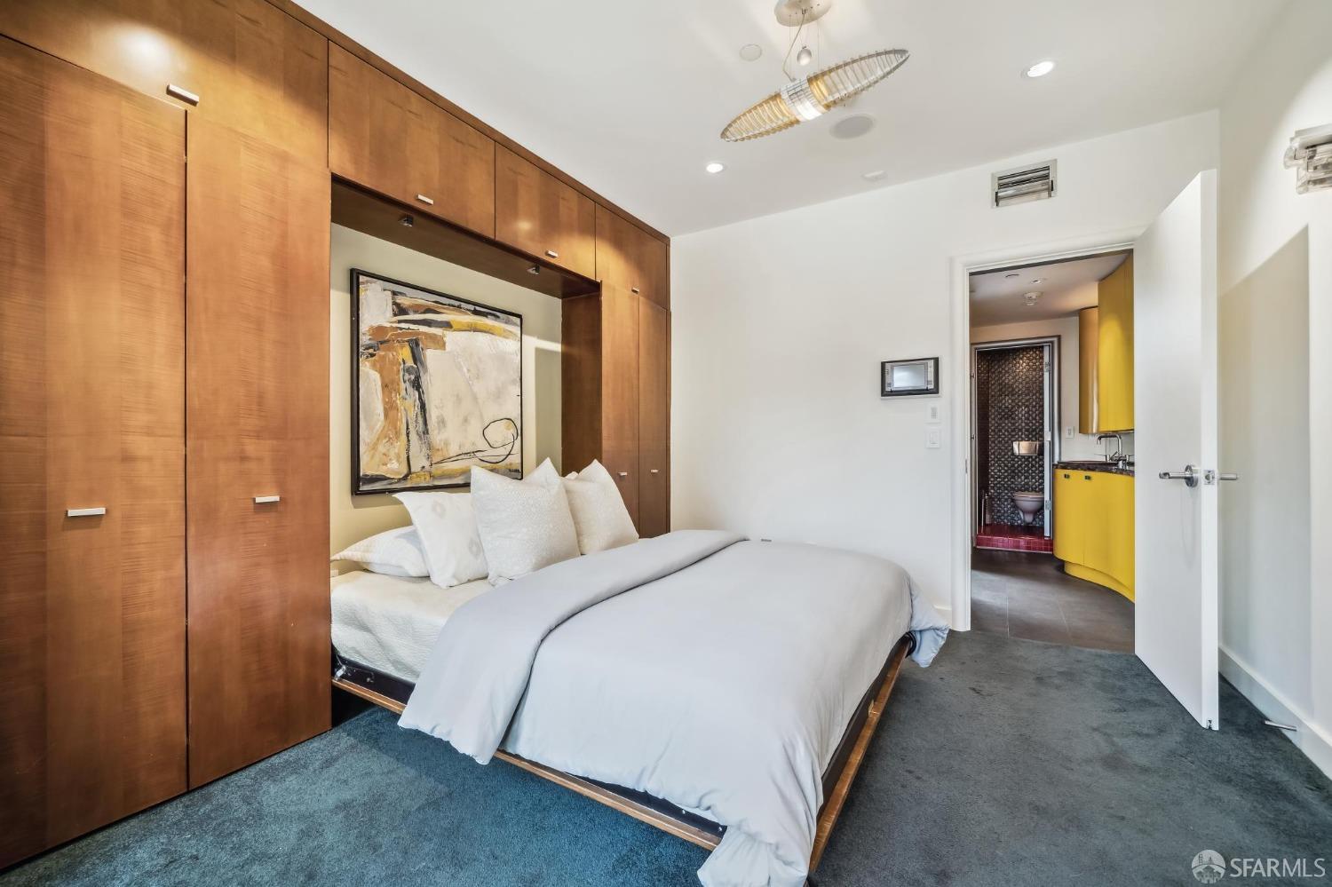 1216 Folsom Street