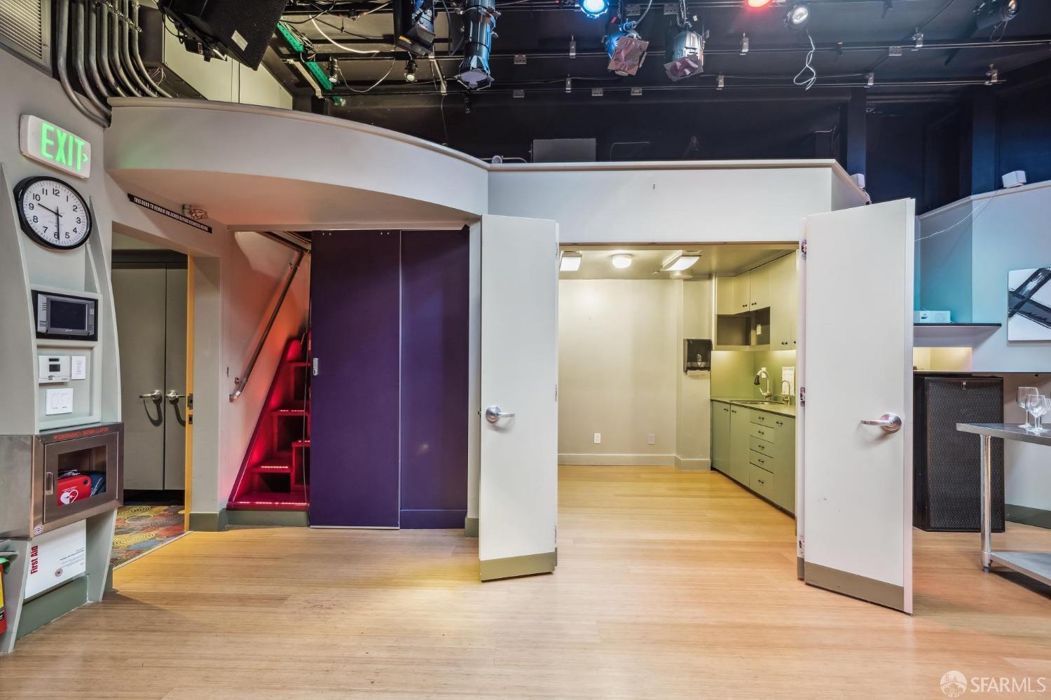 1216 Folsom Street