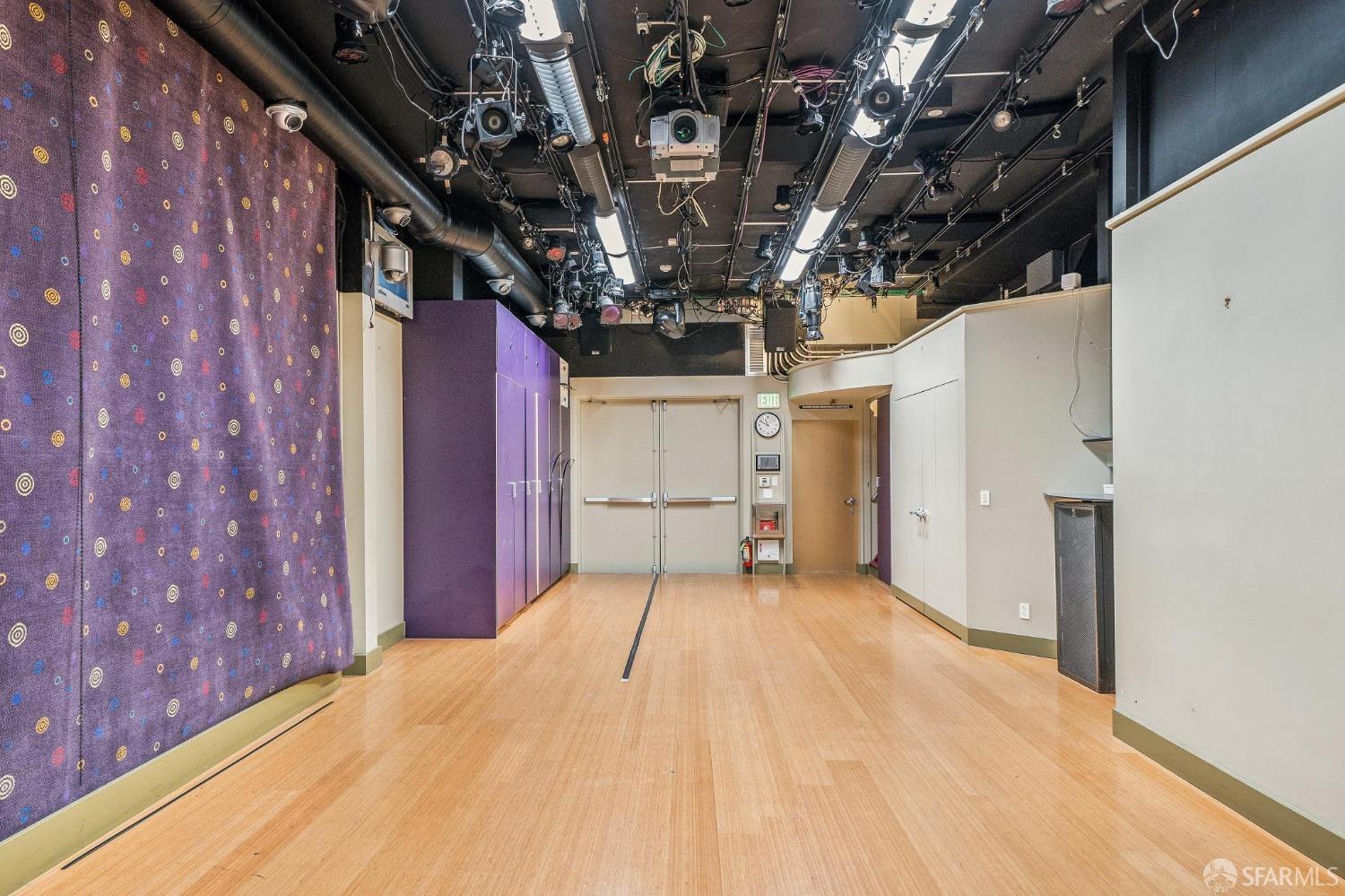 1216 Folsom Street
