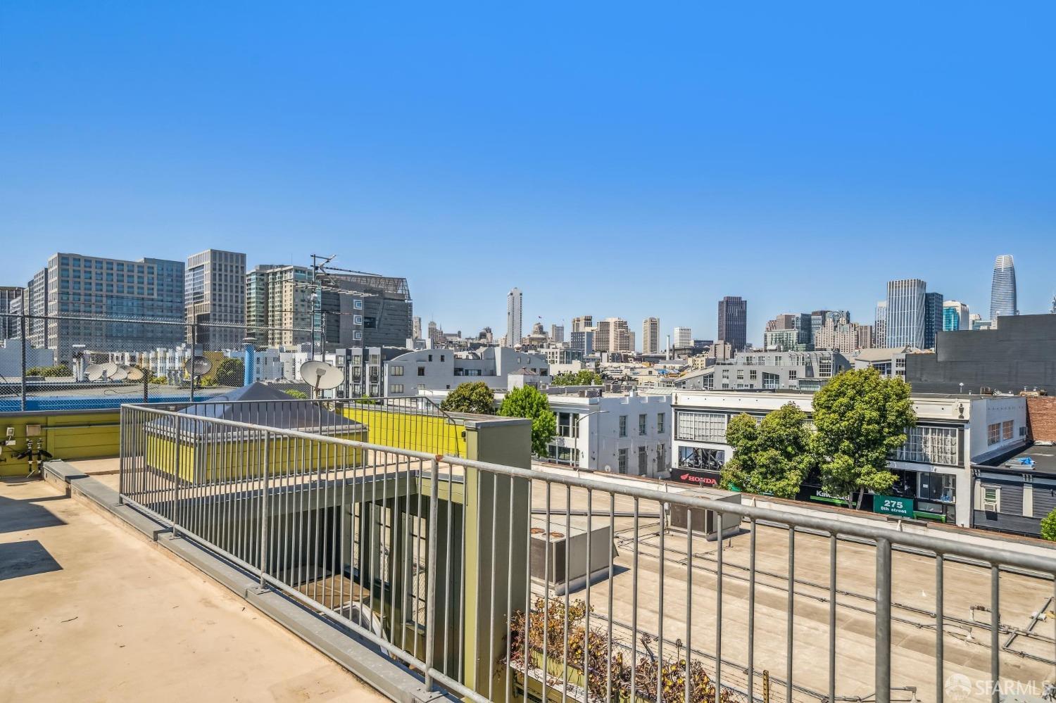 1216 Folsom Street