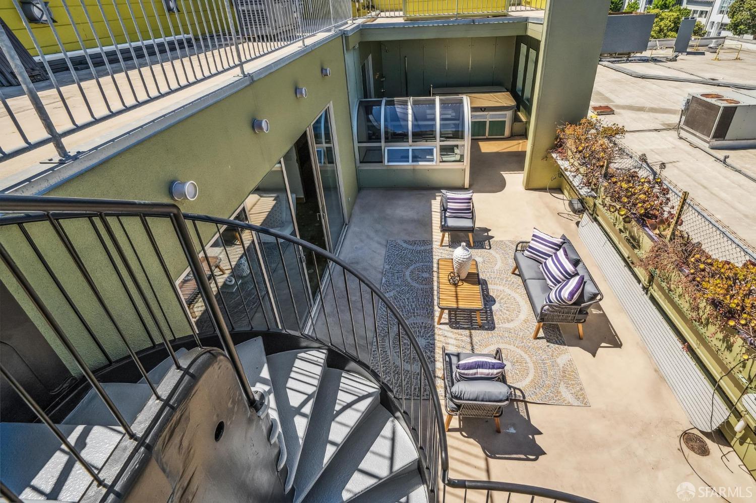 1216 Folsom Street