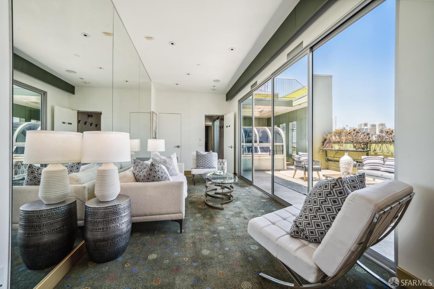1216 Folsom Street
