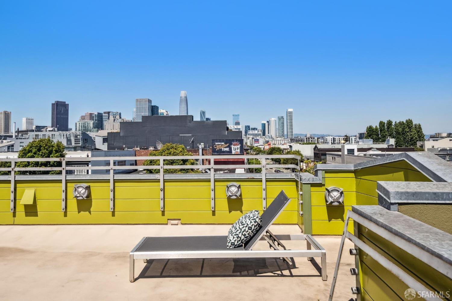 1216 Folsom Street