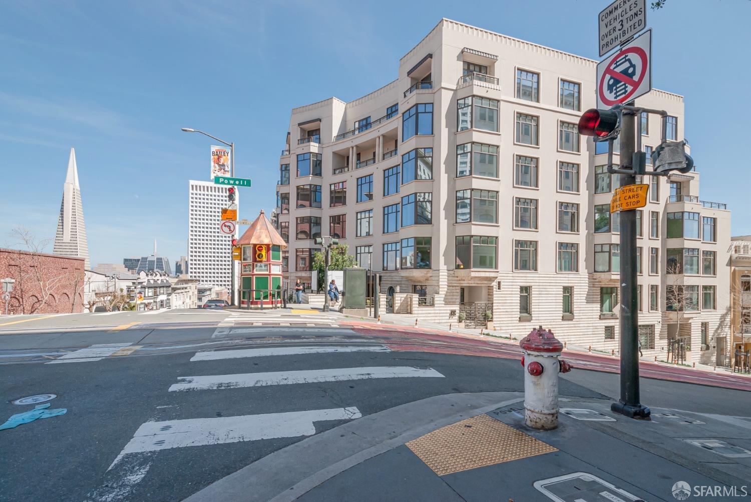 875 California Street # 305