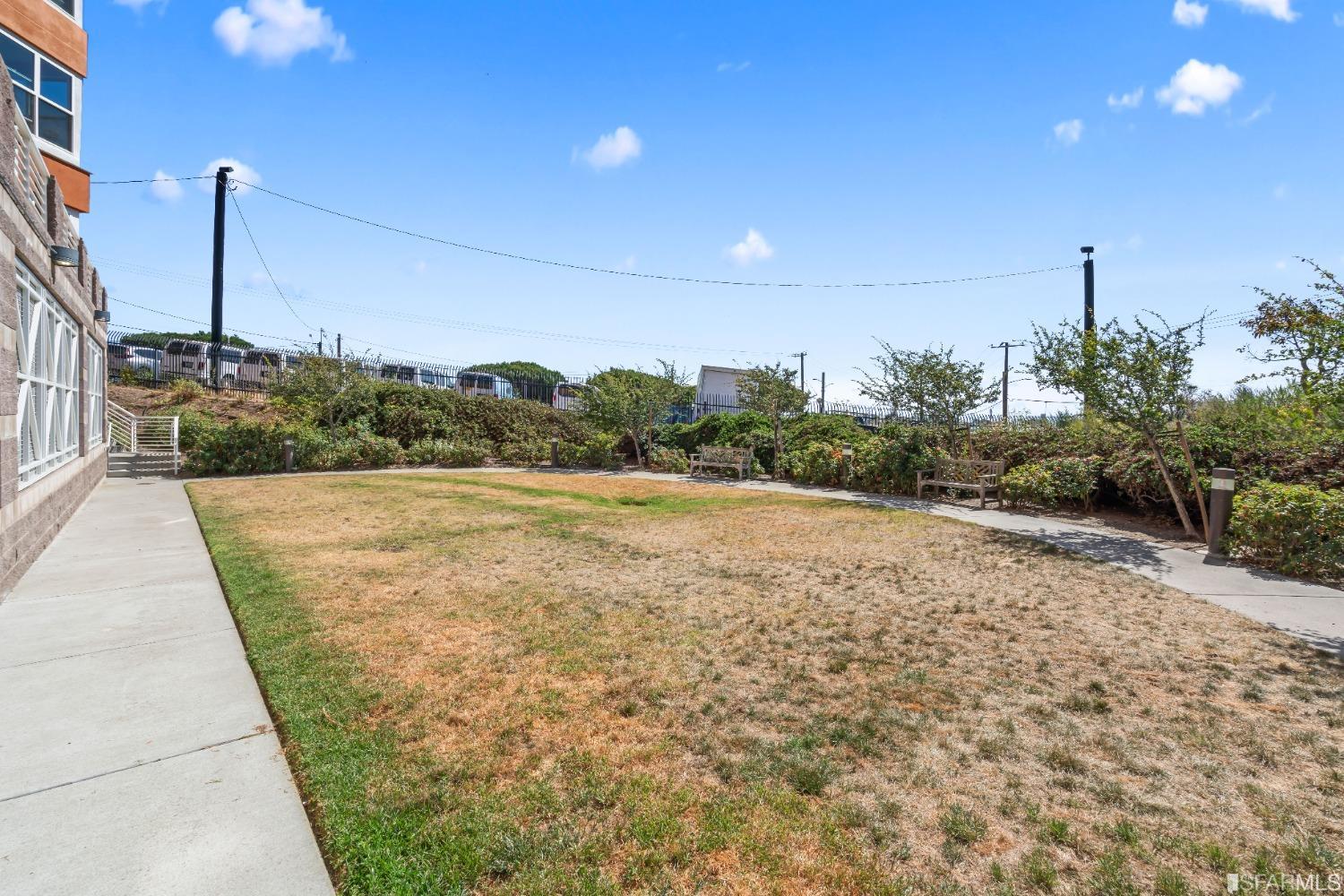 401 Crescent Court # 4101