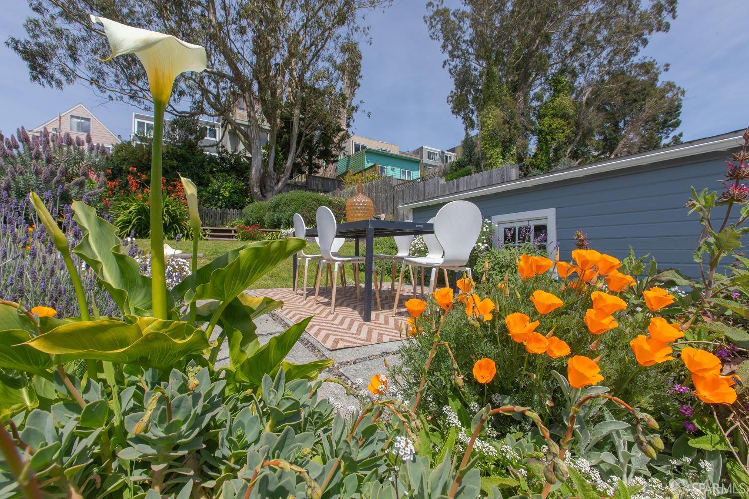 66 Lobos Street