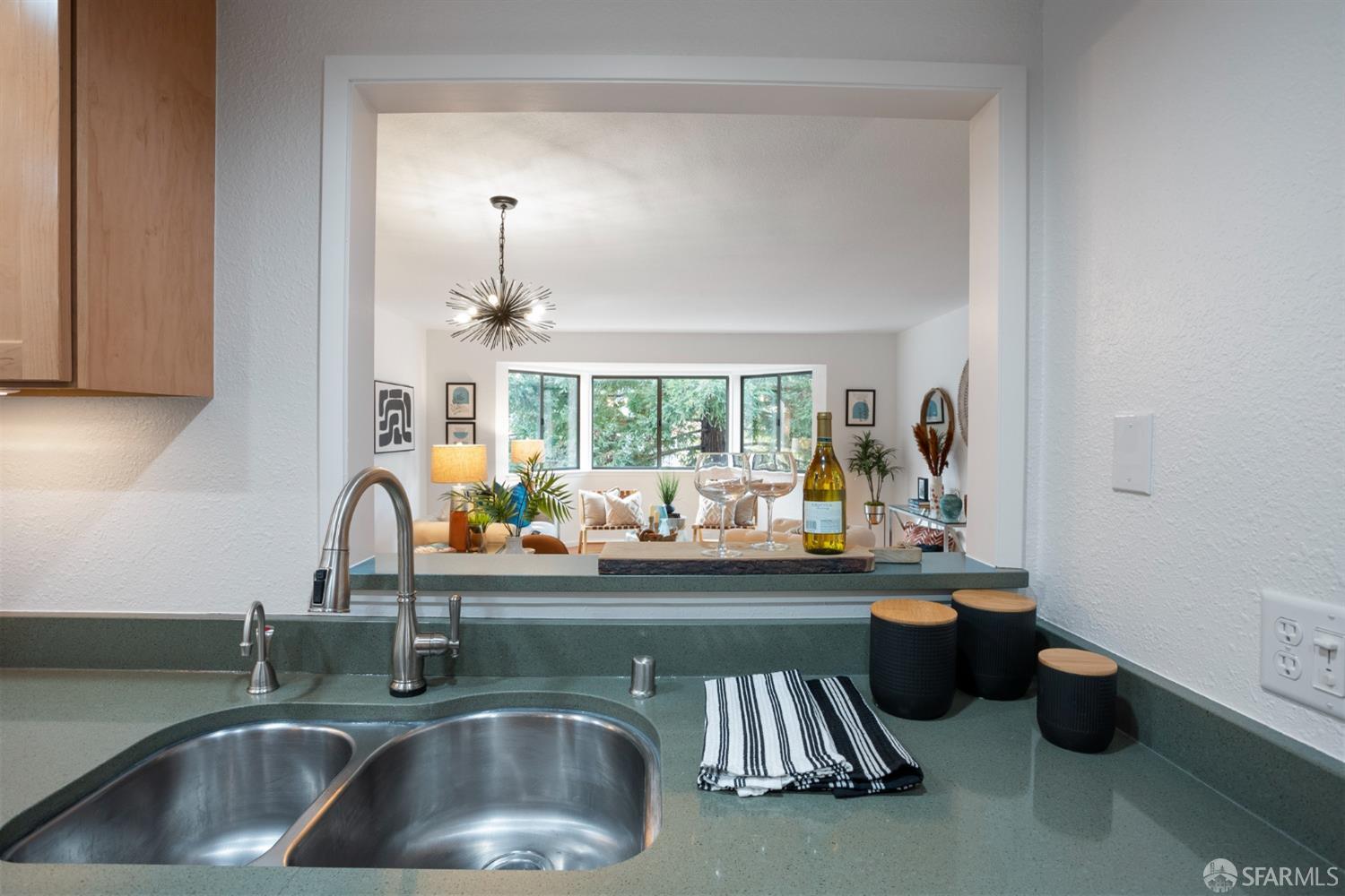 360 Guerrero Street # 303