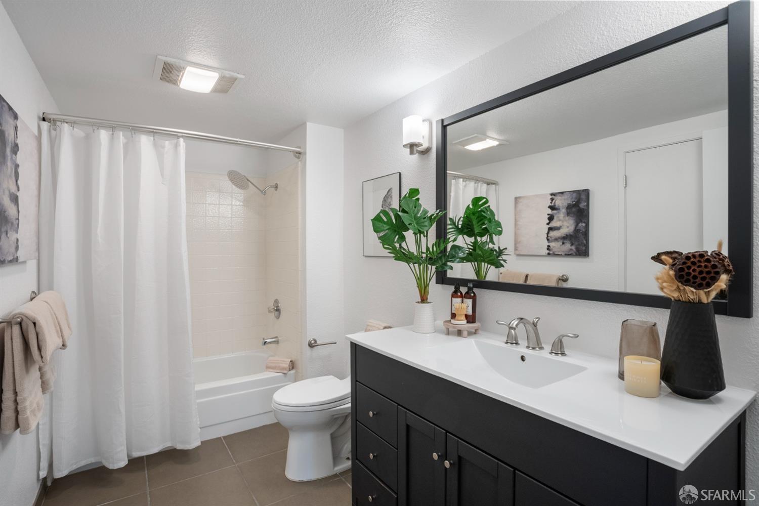 360 Guerrero Street # 303