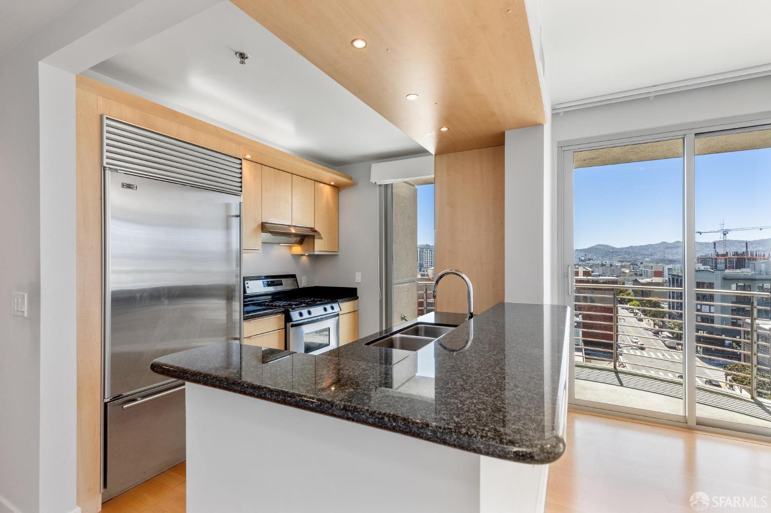 239 Brannan Street # 10D