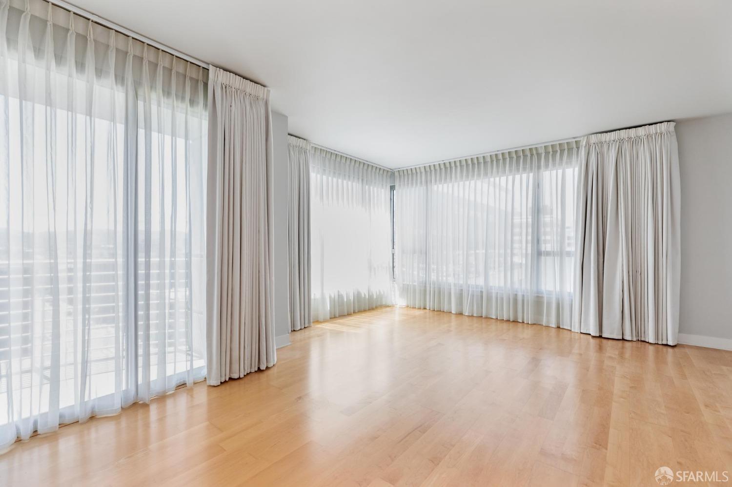 239 Brannan Street # 10D