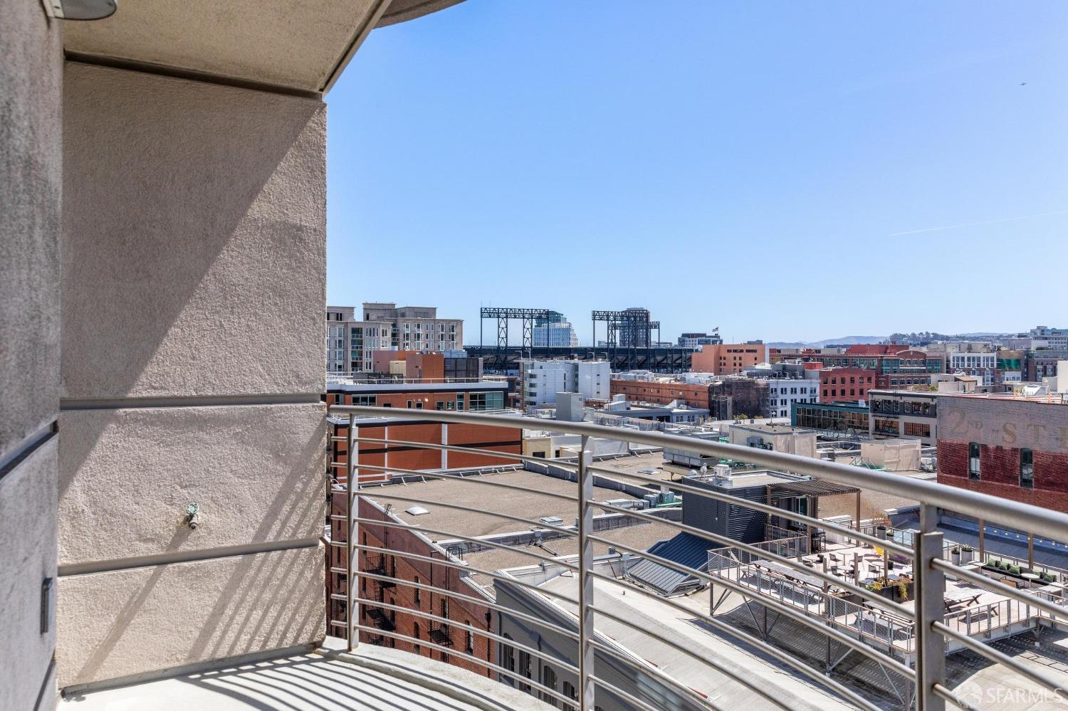 239 Brannan Street # 10D