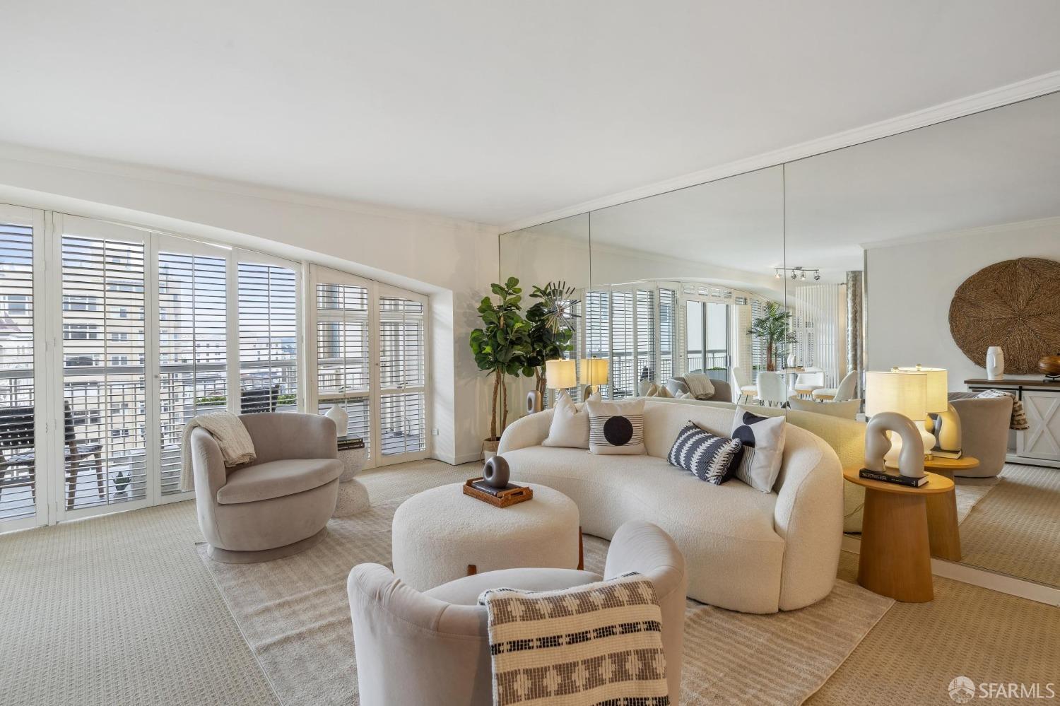 2200 Pacific Avenue # 10E