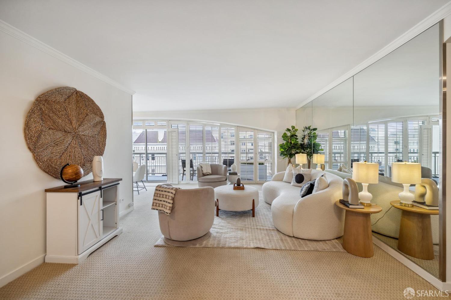 2200 Pacific Avenue # 10E
