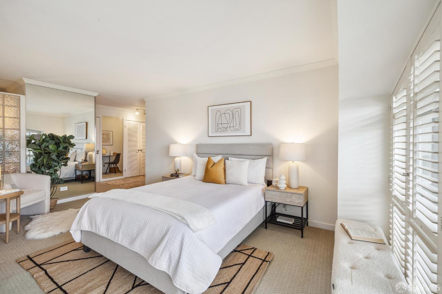 2200 Pacific Avenue # 10E