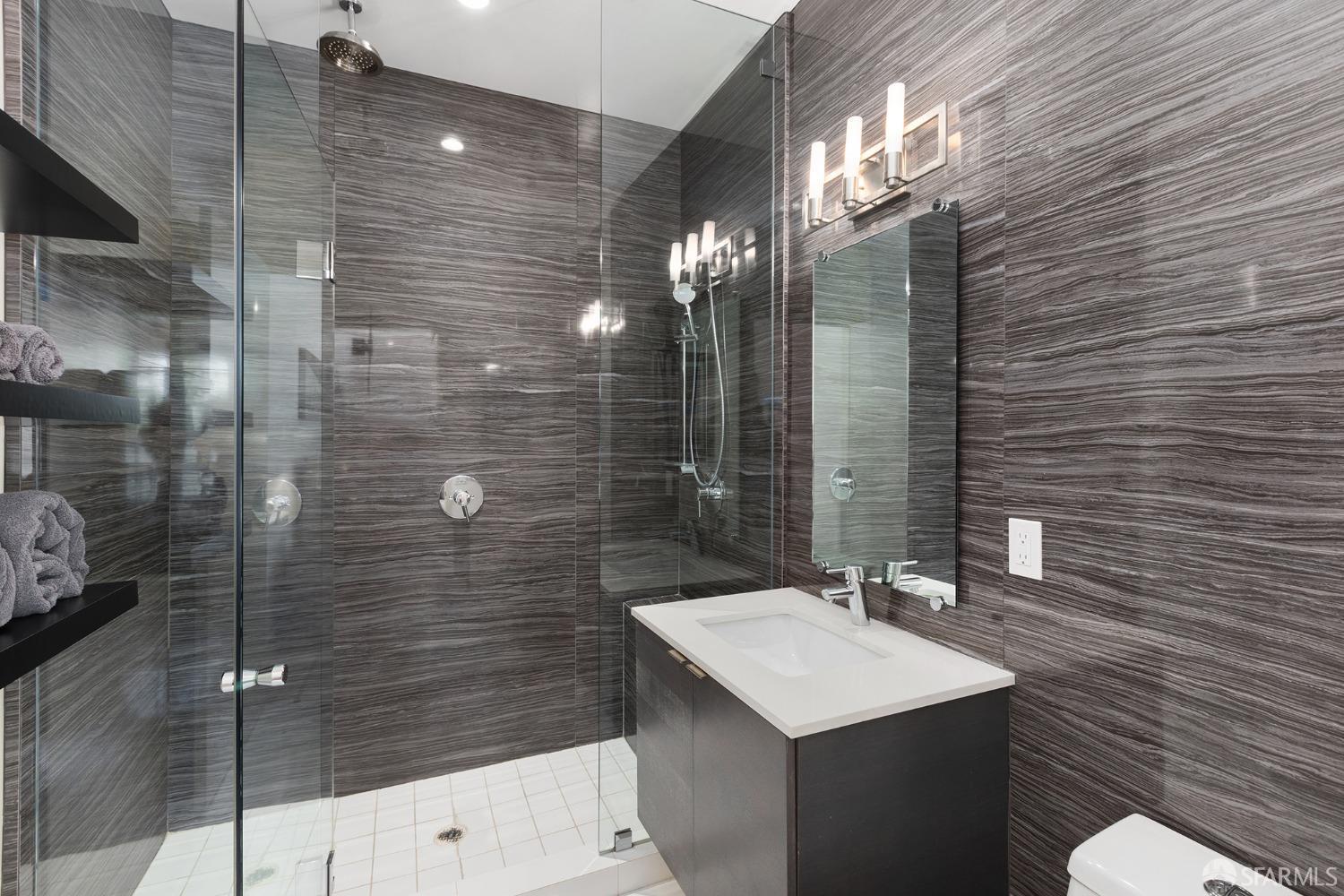 2200 Market Street # 201