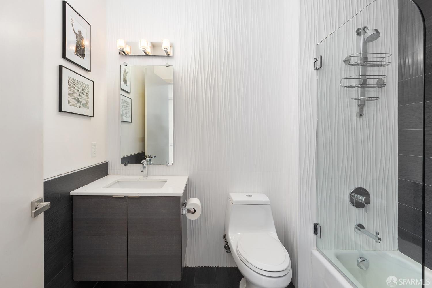 2200 Market Street # 201
