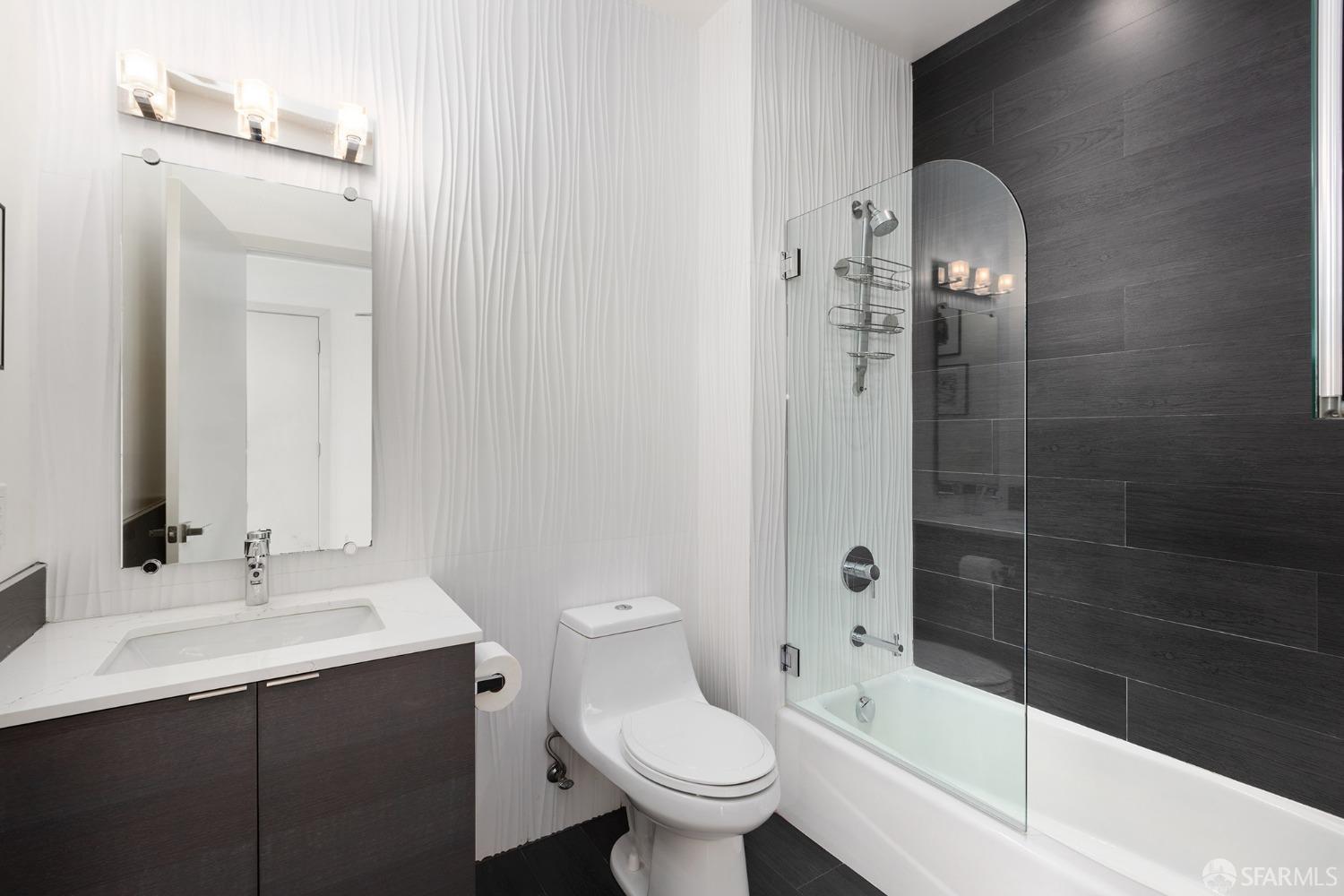 2200 Market Street # 201