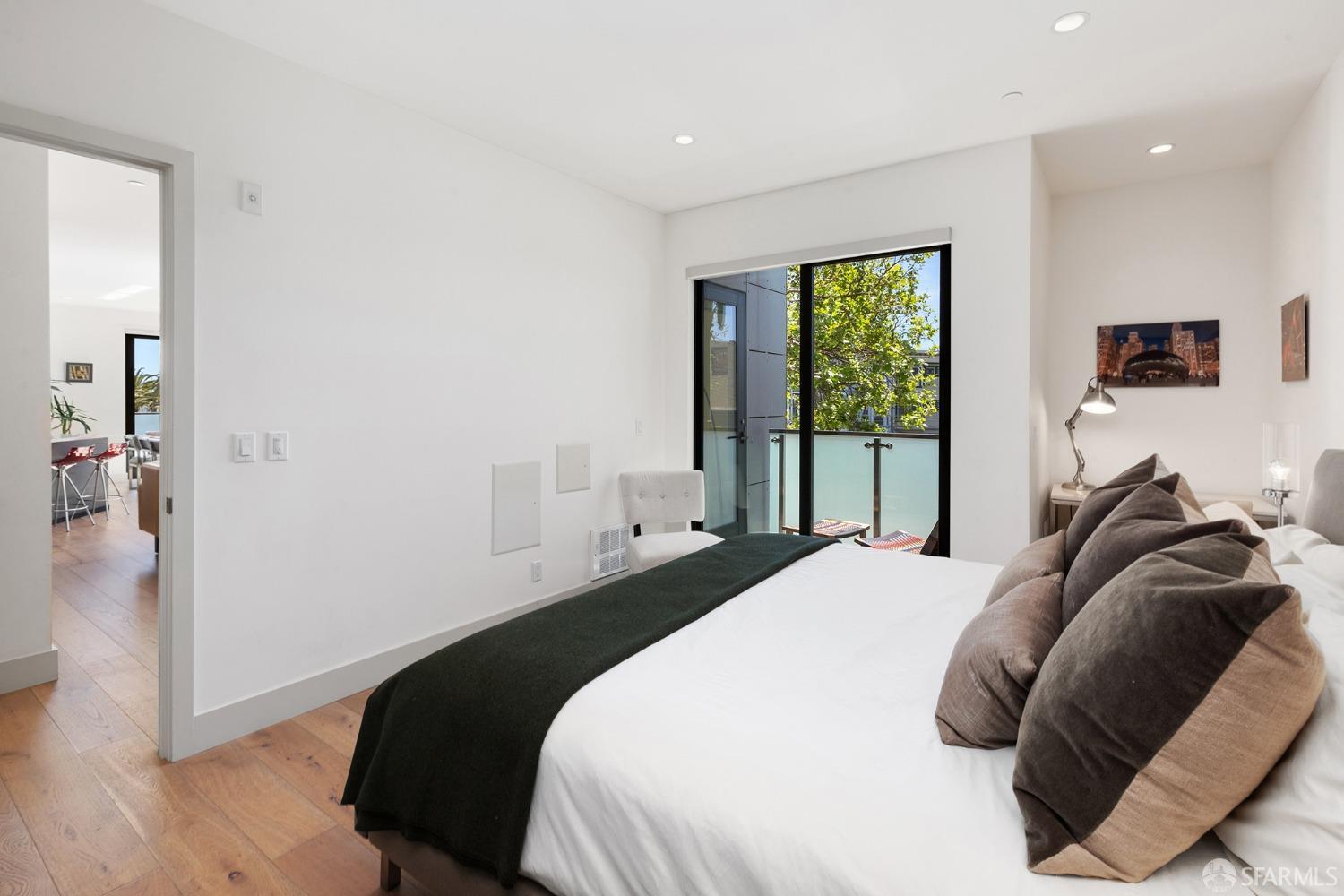 2200 Market Street # 201