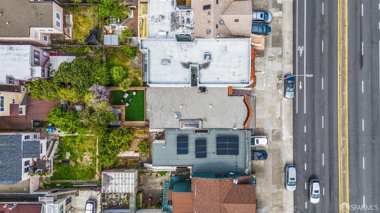 1084 Geneva Avenue