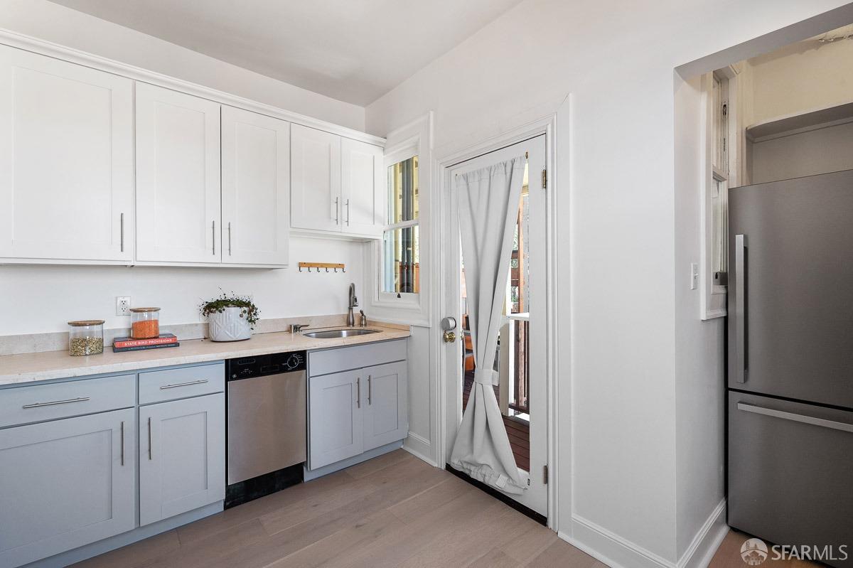 3230 16th Street Unit: E