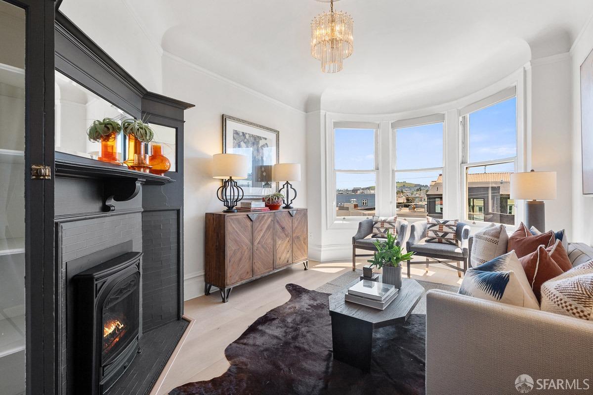 3230 16th Street Unit: E