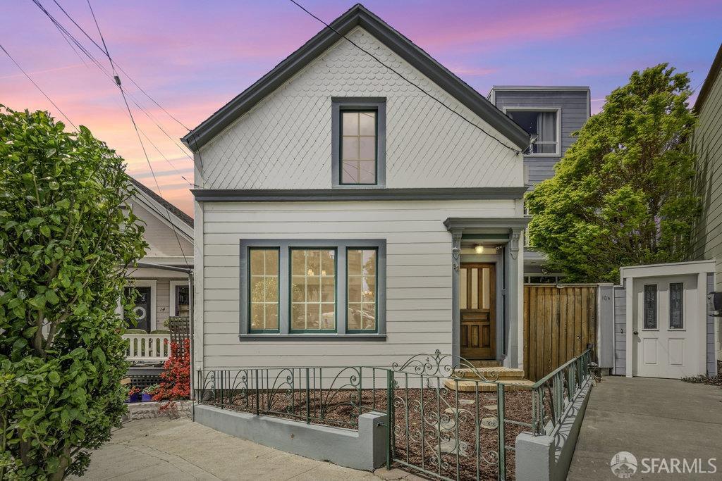 12 Marsily Street