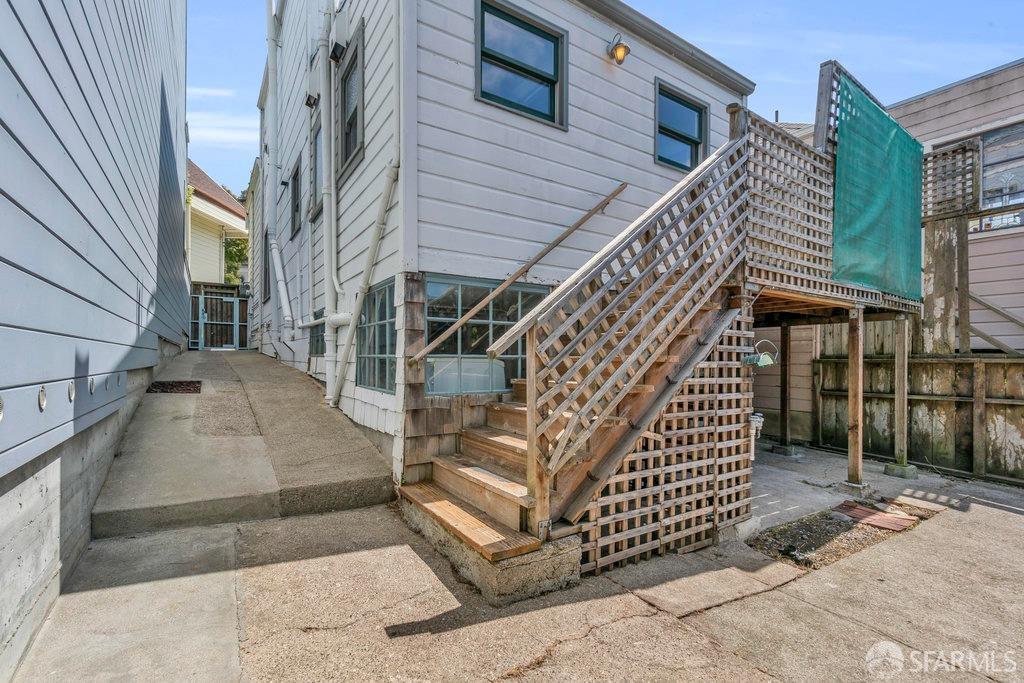 12 Marsily Street
