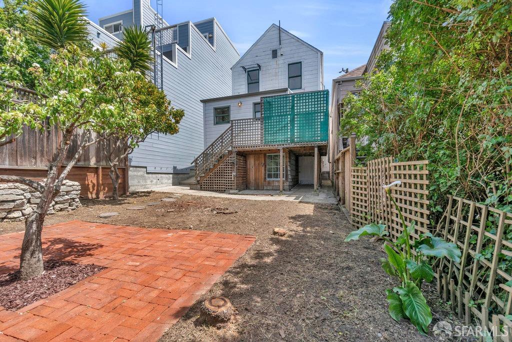 12 Marsily Street