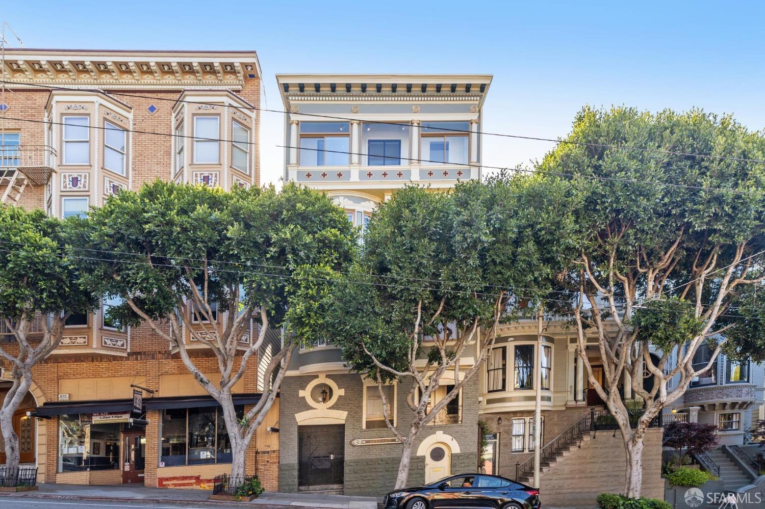 823 Fillmore Street