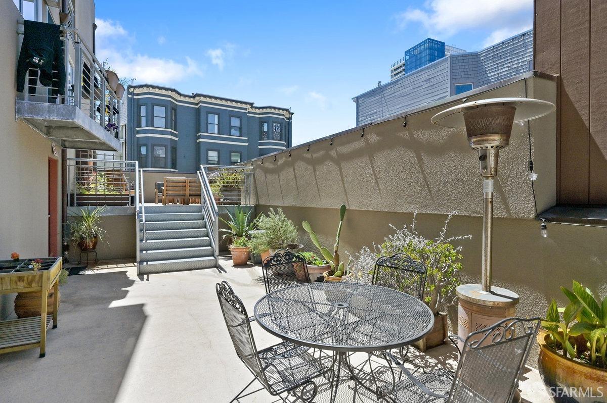 63 Lafayette Street # 4