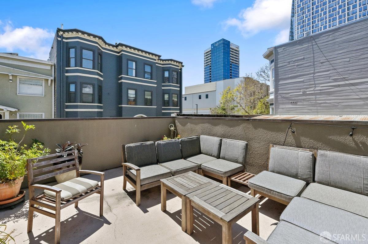 63 Lafayette Street # 4