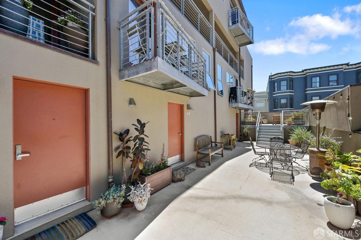63 Lafayette Street # 4